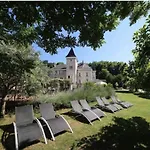 Chateau Hotel, Restaurant & De La Commanderie 4*
