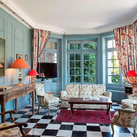 Château Hôtel, Restaurant&spa De La Commanderie 4* Eybens