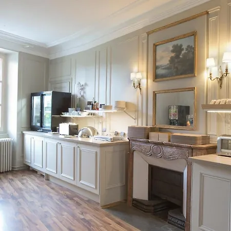 Château Hôtel, Restaurant&spa De La Commanderie Eybens