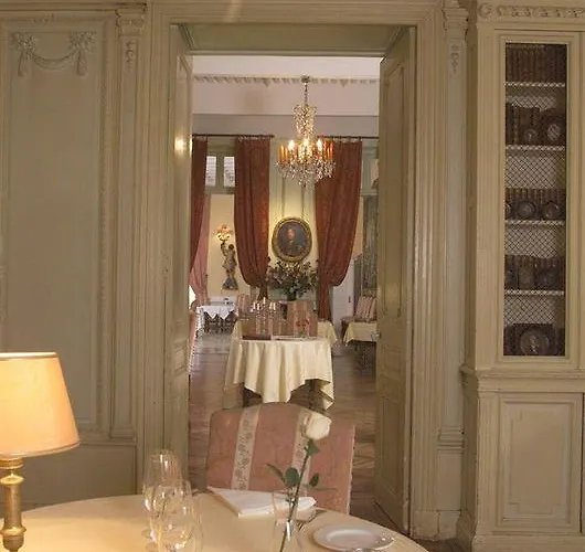 Chateau Hotel, Restaurant & De La Commanderie Hotel Eybens