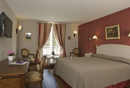 Chateau Hotel, Restaurant & De La Commanderie 4*