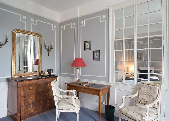Hotel Chateau Hotel, Restaurant & De La Commanderie 4*