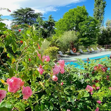 Hotel Chateau Hotel, Restaurant & De La Commanderie Eybens