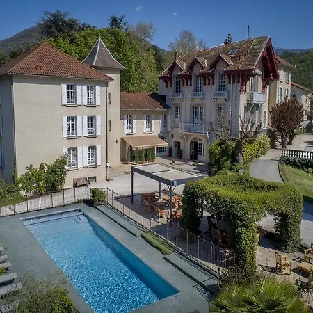 Szálloda Chateau Hotel, Restaurant & De La Commanderie 4*