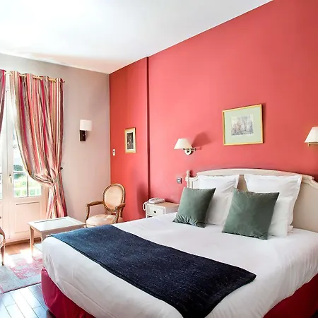 Chateau Hotel, Restaurant & De La Commanderie 3* Eybens