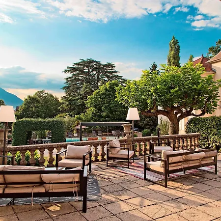 Hotel Chateau Hotel, Restaurant & De La Commanderie Eybens