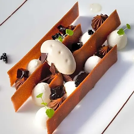 فندق Chateau Hotel, Restaurant & De La Commanderie
