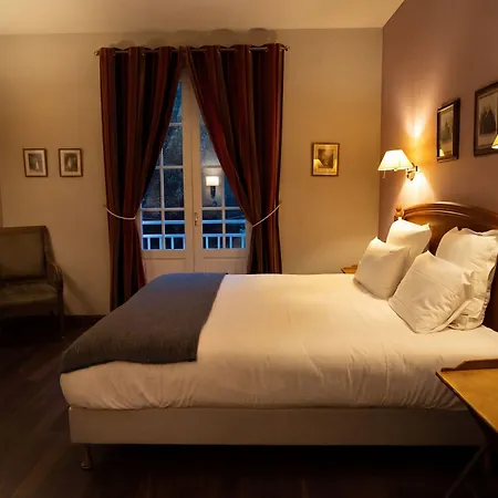 Château Hôtel, Restaurant&spa De La Commanderie Eybens