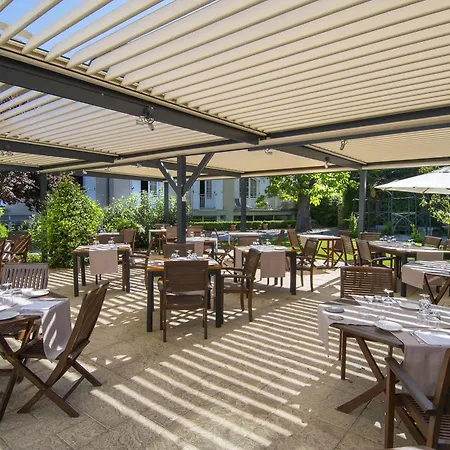 Szálloda Chateau Hotel, Restaurant & De La Commanderie Eybens