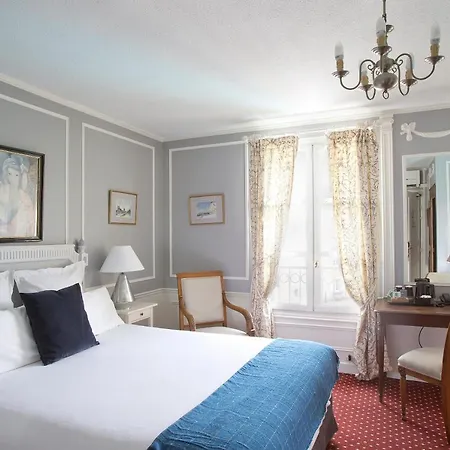 Hotell Chateau Hotel, Restaurant & De La Commanderie 4*