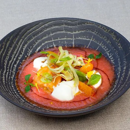 Hotel Chateau Hotel, Restaurant & De La Commanderie 3*